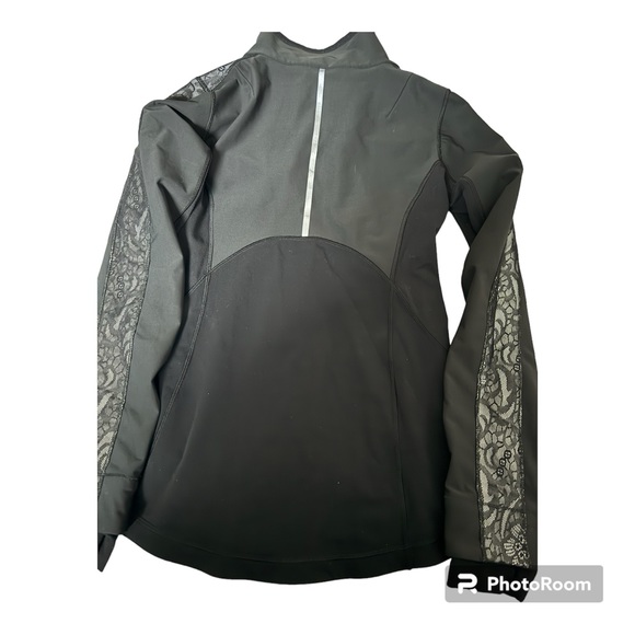 Lululemon Jacket - Picture 2 of 4